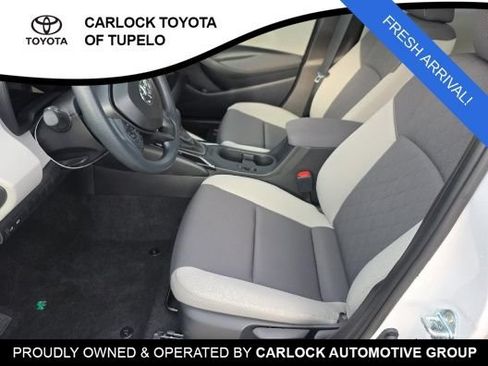Used 2026 Toyota Corolla LE FWD image 6