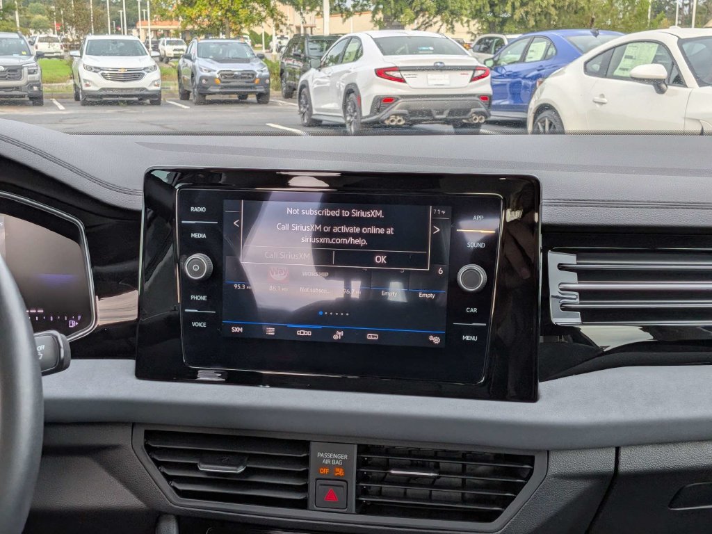Certified 2026 Volkswagen Jetta SE FWD image 17