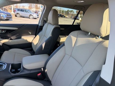 Used 2025 Subaru Outback Limited w/ Popular Package #2 image 26