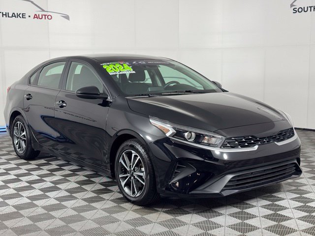 Used 2024 Kia Forte LXS FWD image 9