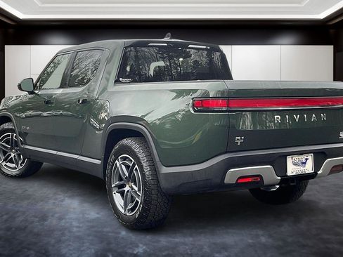 Used 2025 Rivian R1T Adventure image 12