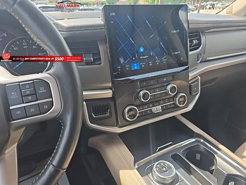 Used 2024 Ford Expedition Max XLT RWD image 15