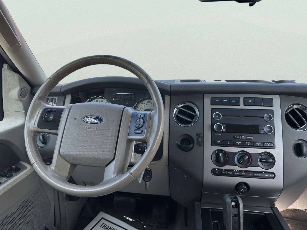 Used 2014 Ford Expedition XLT RWD image 27