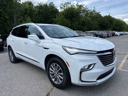 Used 2023 Buick Enclave Essence