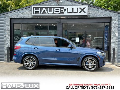 Used 2022 BMW X5 xDrive45e w/ M Sport Package AWD/4WD image 16