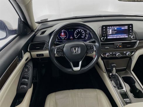 Used 2018 Honda Accord EX-L image 26