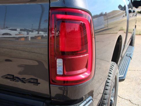New 2025 RAM 2500 Big Horn AWD/4WD image 14