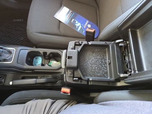 Used 2021 Jeep Wrangler Unlimited Sahara w/ Uconnect 4C Nav & Sound Group image 65