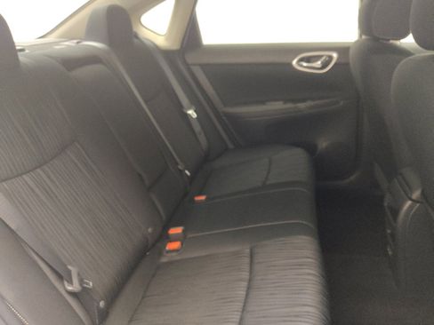 Used 2019 Nissan Sentra SV image 19