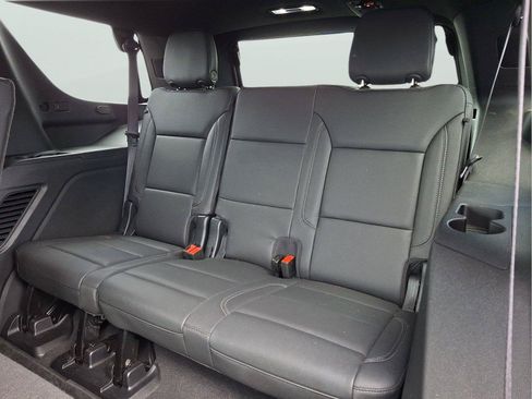 Used 2024 Chevrolet Tahoe LT AWD/4WD image 9