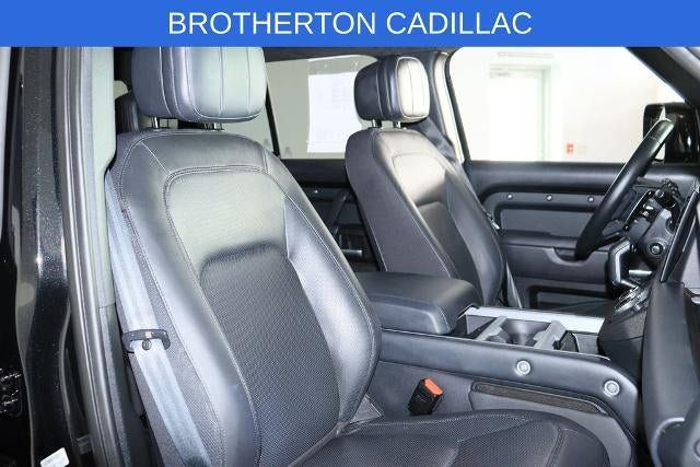 Used 2025 Land Rover Defender 130 V8 AWD/4WD image 24