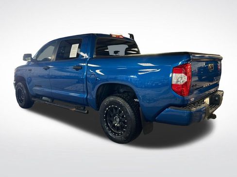 Certified 2018 Toyota Tundra SR5 w/ SR5 Upgrade Package AWD/4WD image 3