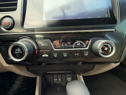 Used 2015 Honda Civic EX image 22