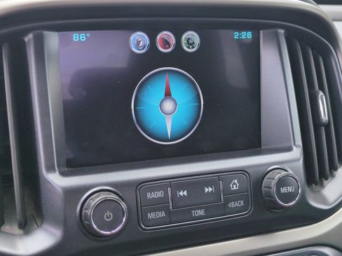 Used 2015 Chevrolet Colorado Z71 RWD image 24