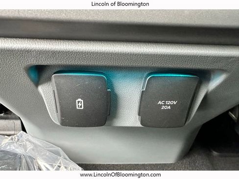 Used 2024 Ford F150 XLT w/ Equipment Group 302A MID image 39