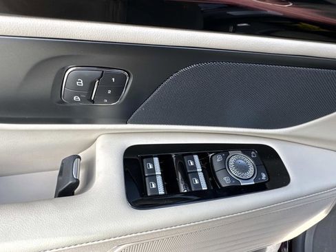 New 2025 Lincoln Nautilus Premier w/ Jet Appearance Package image 10