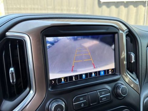 Used 2020 Chevrolet Silverado 3500 High Country w/ Z71 Off-Road Package AWD/4WD image 22