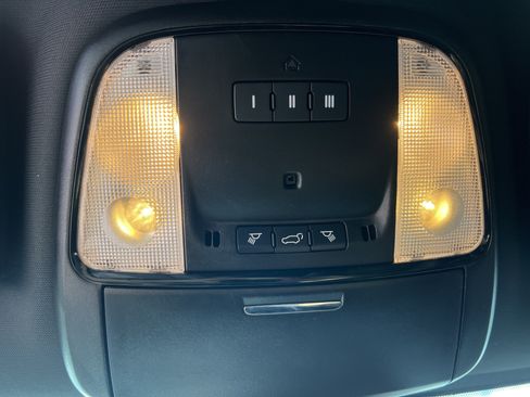 Used 2022 Dodge Durango GT AWD/4WD image 36