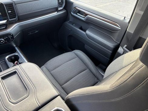 Used 2022 Chevrolet Silverado 1500 RST w/ Protection Package image 14