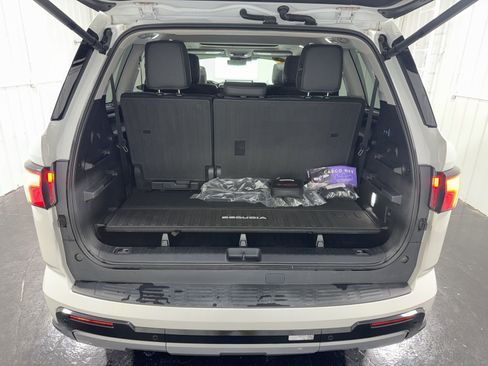 Used 2024 Toyota Sequoia Limited w/ Tow Technology Package AWD/4WD image 41