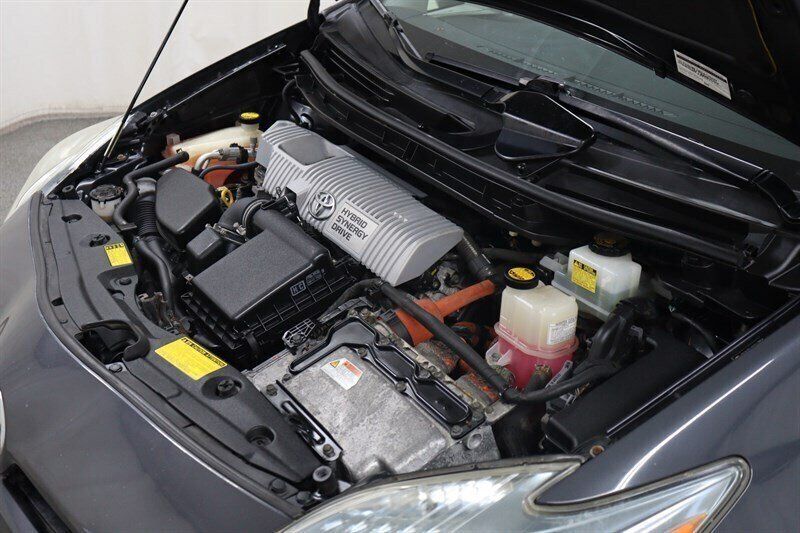 Used 2010 Toyota Prius Two FWD image 32