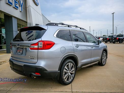 Used 2022 Subaru Ascent Limited w/ Technology Package AWD/4WD image 7