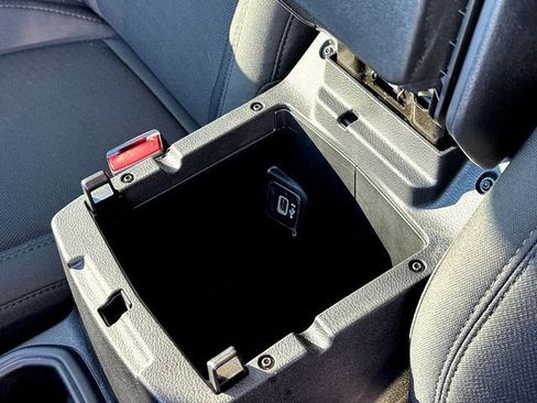 Used 2021 Jeep Wrangler Willys image 28