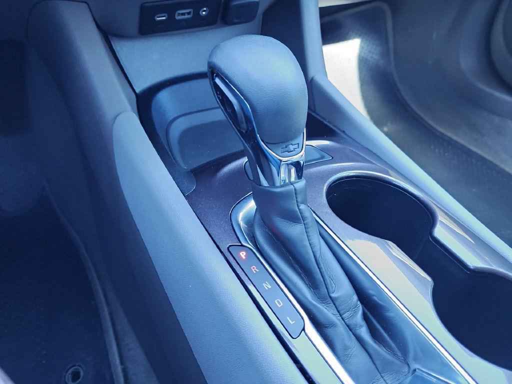 Used 2021 Chevrolet Malibu LS FWD image 19