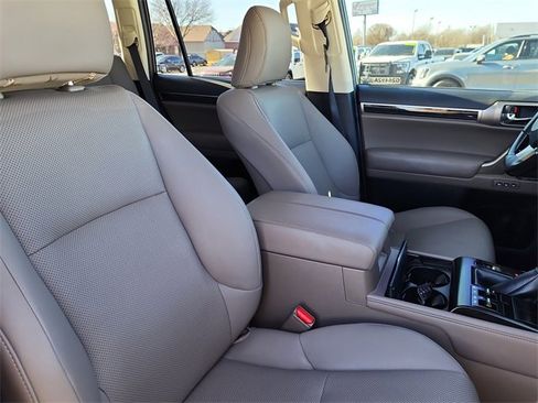 Used 2021 Lexus GX 460 Premium image 19