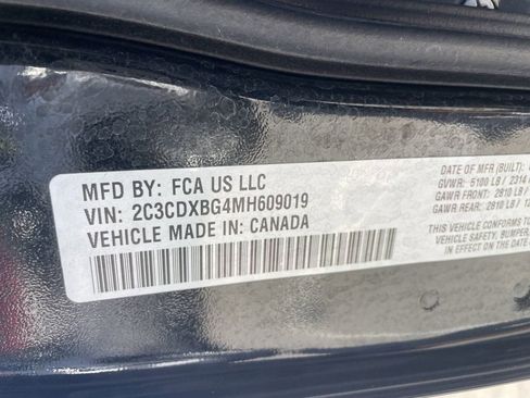 Used 2021 Dodge Charger SXT w/ Blacktop Package image 11