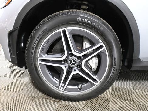 Used 2022 Mercedes-Benz GLC 300 4MATIC image 12