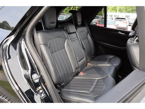 Used 2018 Mercedes-Benz GLE 350 image 13