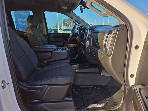 Used 2019 Chevrolet Silverado 1500 LT w/ Texas Edition image 21