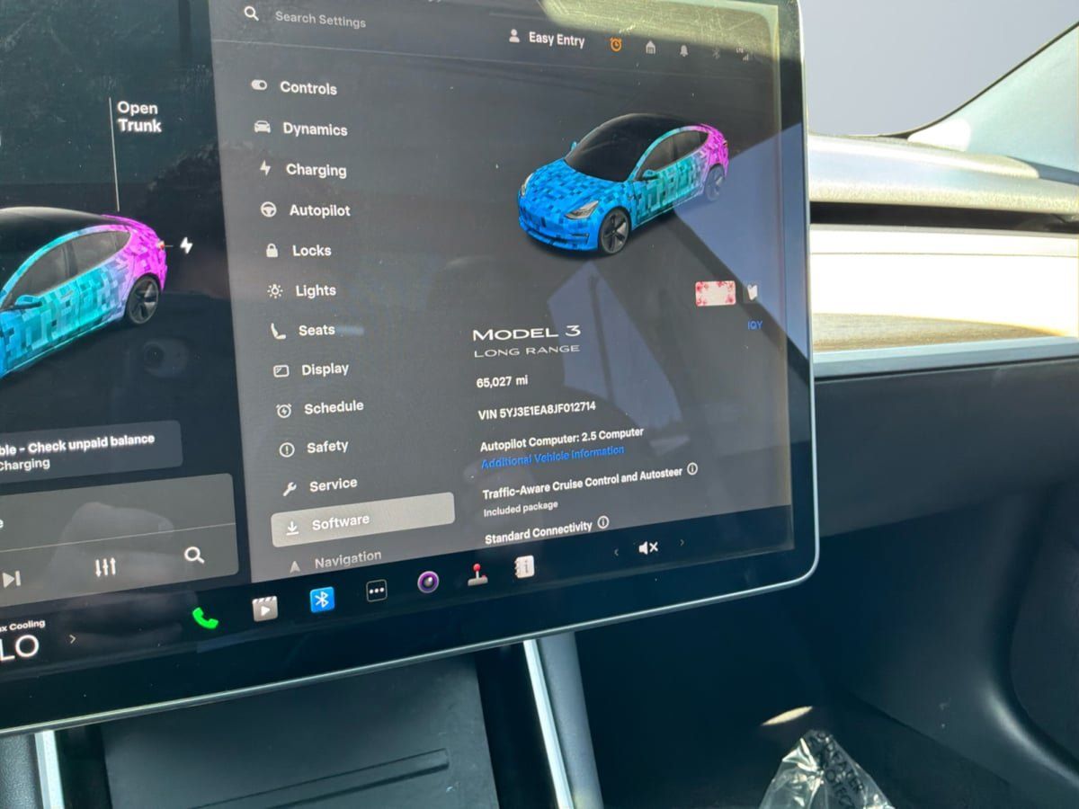 Used 2018 Tesla Model 3 Long Range RWD image 12