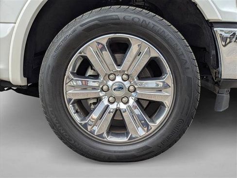 Used 2019 Ford F150 Lariat image 24