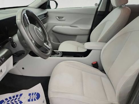 Used 2025 Hyundai Kona SEL FWD image 10