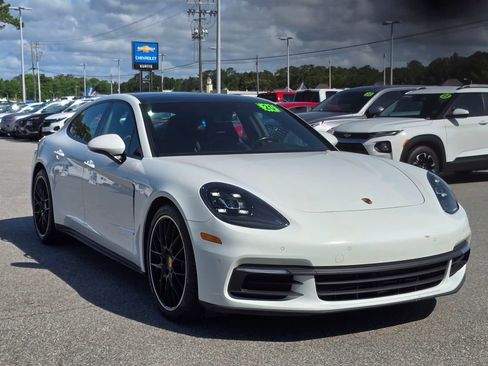 Used 2020 Porsche Panamera 4 AWD/4WD image 7
