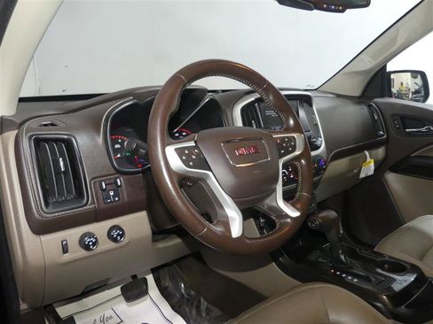 Used 2016 GMC Canyon SLT w/ Driver Alert Package AWD/4WD image 21