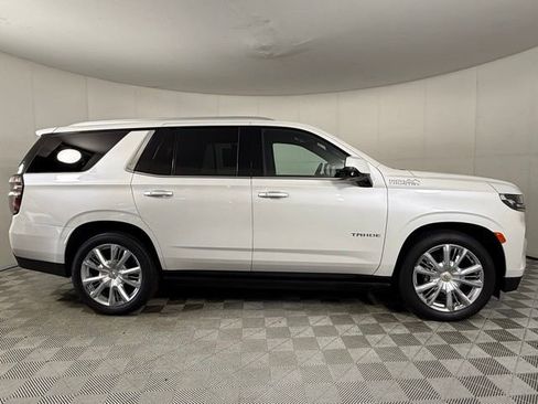 Used 2023 Chevrolet Tahoe High Country AWD/4WD image 5