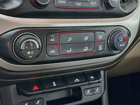 Used 2015 GMC Canyon SLT AWD/4WD image 21