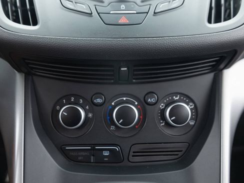 Used 2013 Ford Escape SE FWD image 34