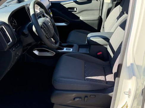 New 2026 Nissan Frontier SV w/ SV Convenience Package image 21