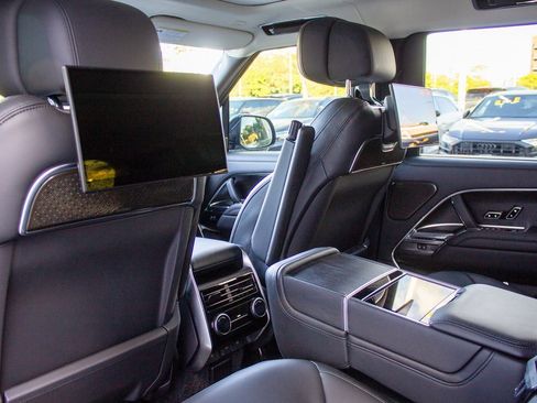 Used 2023 Land Rover Range Rover First Edition image 23