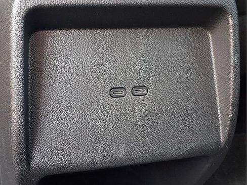 Certified 2024 Chevrolet Equinox EV LT FWD image 20