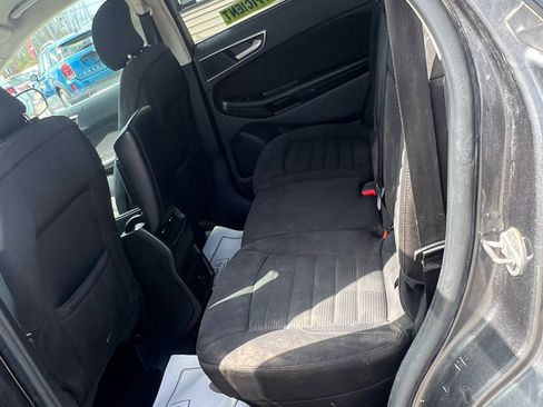 Used 2015 Ford Edge SEL image 11
