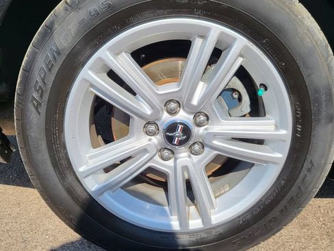 Used 2014 Ford Mustang Convertible RWD image 16