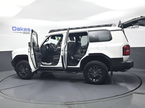 Used 2025 Toyota Land Cruiser 1958 AWD/4WD image 56