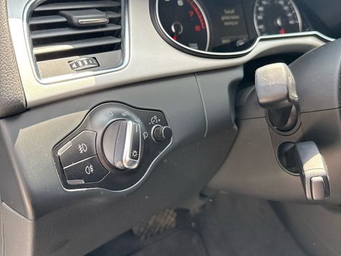 Used 2016 Audi A4 2.0T Premium Plus w/ Technology Package image 15