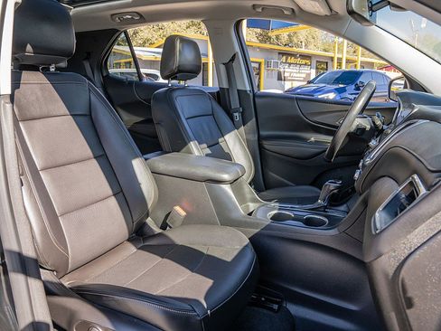 Used 2019 Chevrolet Equinox Premier image 21
