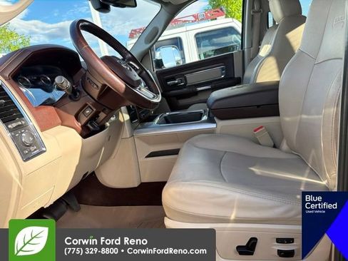 Used 2017 RAM 2500 Laramie w/ Convenience Group AWD/4WD image 9
